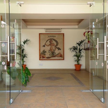Daphne Hotel Apartments Cyprus Paphos Luaran gambar